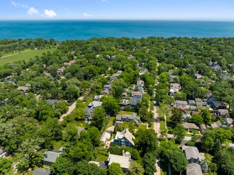Tiny photo for 236 E NORTH Avenue, Lake Bluff, IL 60044 (MLS # 12583471)