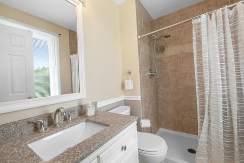 Tiny photo for 8 Aspen Court, Streamwood, IL 60107 (MLS # 12480629)