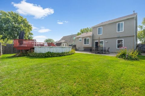 Tiny photo for 8 Aspen Court, Streamwood, IL 60107 (MLS # 12480629)