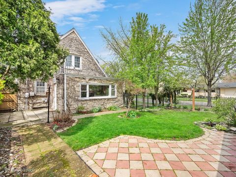 Tiny photo for 1001 S Brainard Avenue, La Grange, IL 60525 (MLS # 12610745)