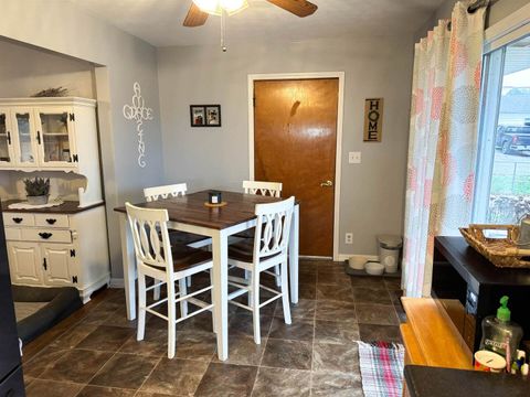 Tiny photo for 300 Williford Road, Jonesboro, IL 62906 (MLS # 100000126)