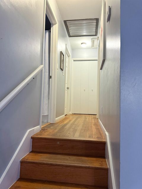 Tiny photo for 300 Williford Road, Jonesboro, IL 62906 (MLS # 100000126)