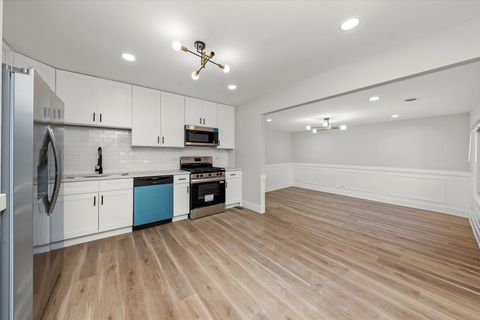 Tiny photo for 4509 Keenehand Court, Richton Park, IL 60471 (MLS # 12521771)