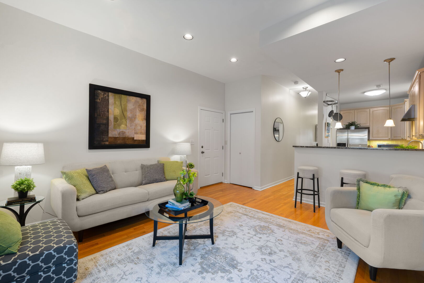 857 N LaSalle Street 1