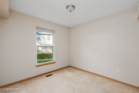 Tiny photo for 13818 S Bristlecone Lane #D, Plainfield, IL 60544 (MLS # 12484080)