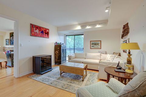 Tiny photo for 1671 Mission Hills Road, Northbrook, IL 60062 (MLS # 12509112)