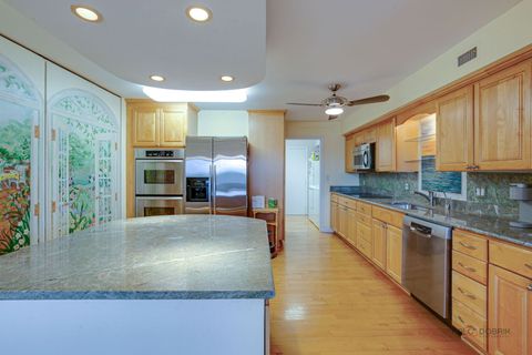 Tiny photo for 1671 Mission Hills Road, Northbrook, IL 60062 (MLS # 12509112)