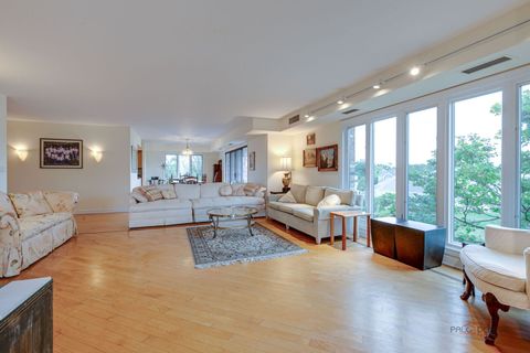 Tiny photo for 1671 Mission Hills Road, Northbrook, IL 60062 (MLS # 12509112)