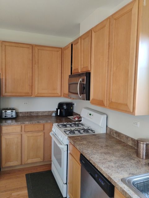 Tiny photo for 178 W Hampton Drive, Round Lake, IL 60073 (MLS # 12435315)