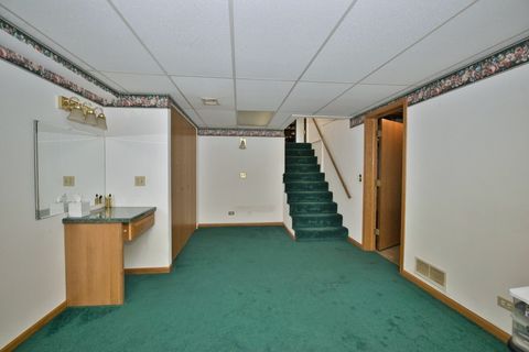 Tiny photo for 5405 Burwood Road, Oakwood Hills, IL 60013 (MLS # 12630045)