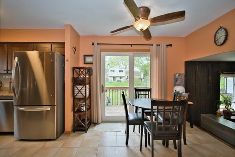 Tiny photo for 5405 Burwood Road, Oakwood Hills, IL 60013 (MLS # 12630045)