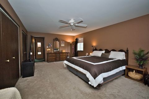 Tiny photo for 5405 Burwood Road, Oakwood Hills, IL 60013 (MLS # 12630045)