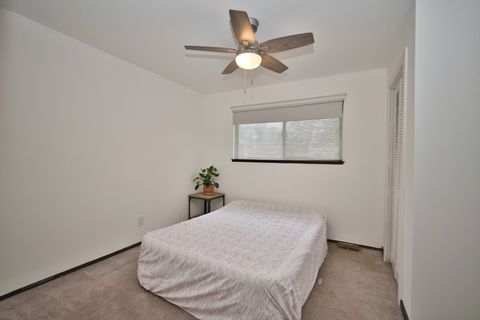 Tiny photo for 5405 Burwood Road, Oakwood Hills, IL 60013 (MLS # 12630045)