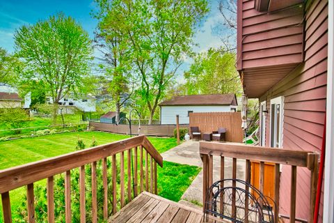 Tiny photo for 5405 Burwood Road, Oakwood Hills, IL 60013 (MLS # 12630045)