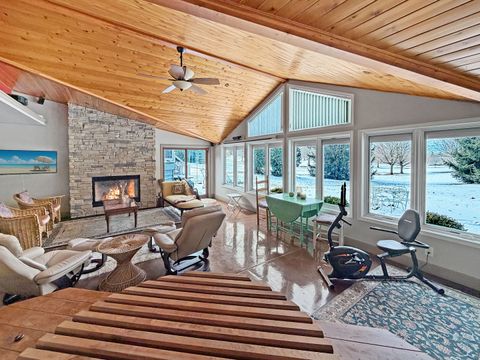 Tiny photo for 210 Park Crest Drive, Freeport, IL 61032 (MLS # 12557626)