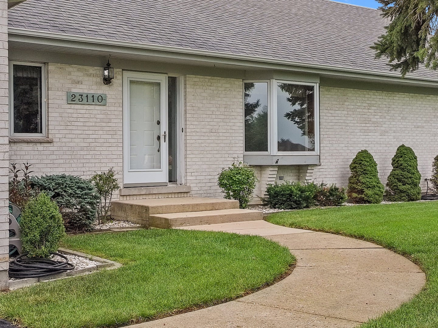 23110 Norma Lane