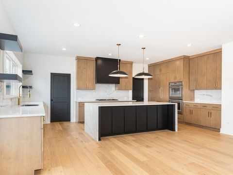 Tiny photo for 12843 Collina Lane, Lemont, IL 60439 (MLS # 12588608)