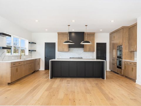 Tiny photo for 12843 Collina Lane, Lemont, IL 60439 (MLS # 12588608)