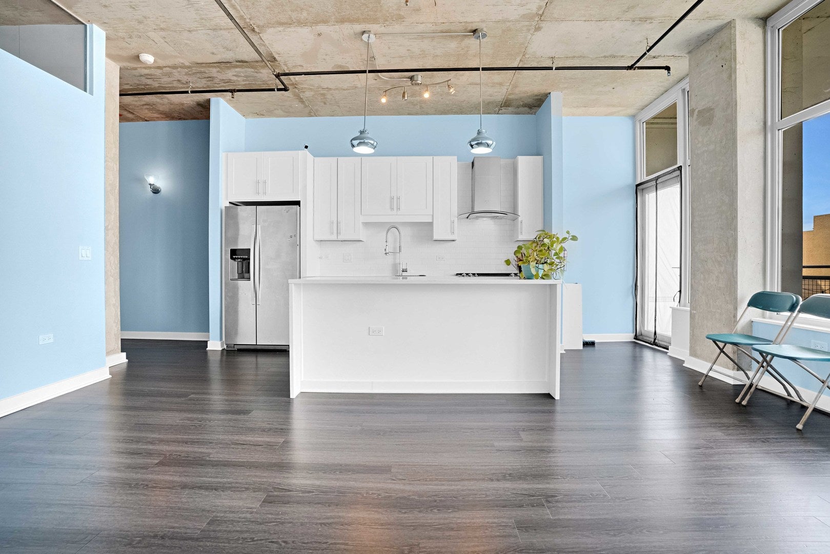50 E 16th Street 1102