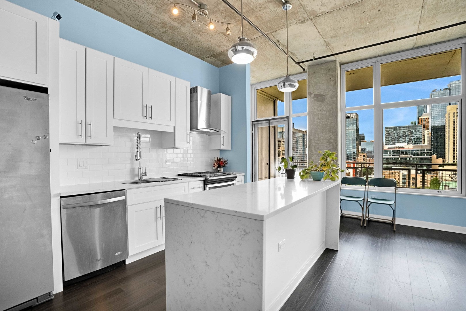 50 E 16th Street 1102