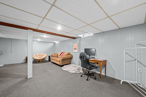 Tiny photo for 925 42ND Street, Moline, IL 61265 (MLS # 12690272)