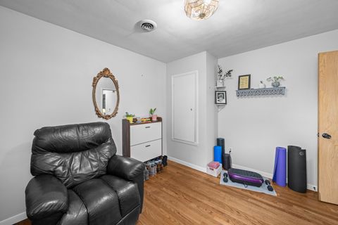 Tiny photo for 925 42ND Street, Moline, IL 61265 (MLS # 12690272)