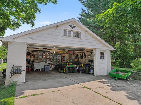 Tiny photo for 9000 Wolf Road, Burr Ridge, IL 60527 (MLS # 12718701)