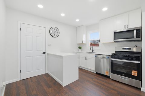 Tiny photo for 8622 S 78th Avenue, Bridgeview, IL 60455 (MLS # 12624146)