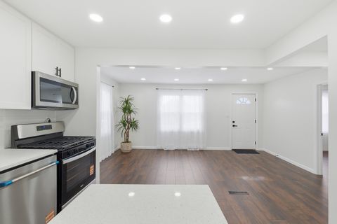 Tiny photo for 8622 S 78th Avenue, Bridgeview, IL 60455 (MLS # 12624146)