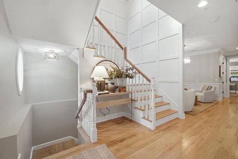 Tiny photo for 709 E Sunnyside Avenue, Libertyville, IL 60048 (MLS # 12747872)