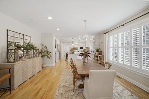Tiny photo for 709 E Sunnyside Avenue, Libertyville, IL 60048 (MLS # 12747872)