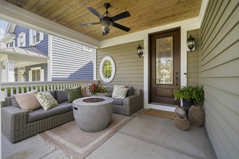 Tiny photo for 709 E Sunnyside Avenue, Libertyville, IL 60048 (MLS # 12747872)