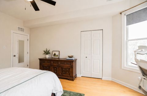 Tiny photo for 845 W Altgeld Street #3B, Chicago, IL 60614 (MLS # 12619686)