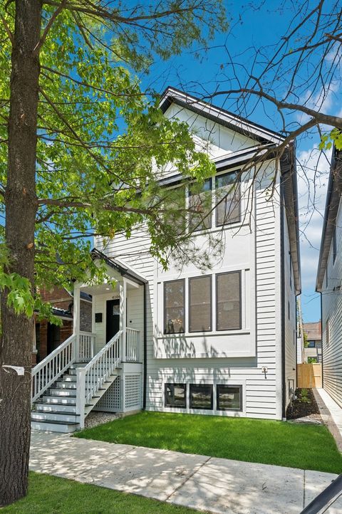 4104 W Eddy Street Chicago IL 60641