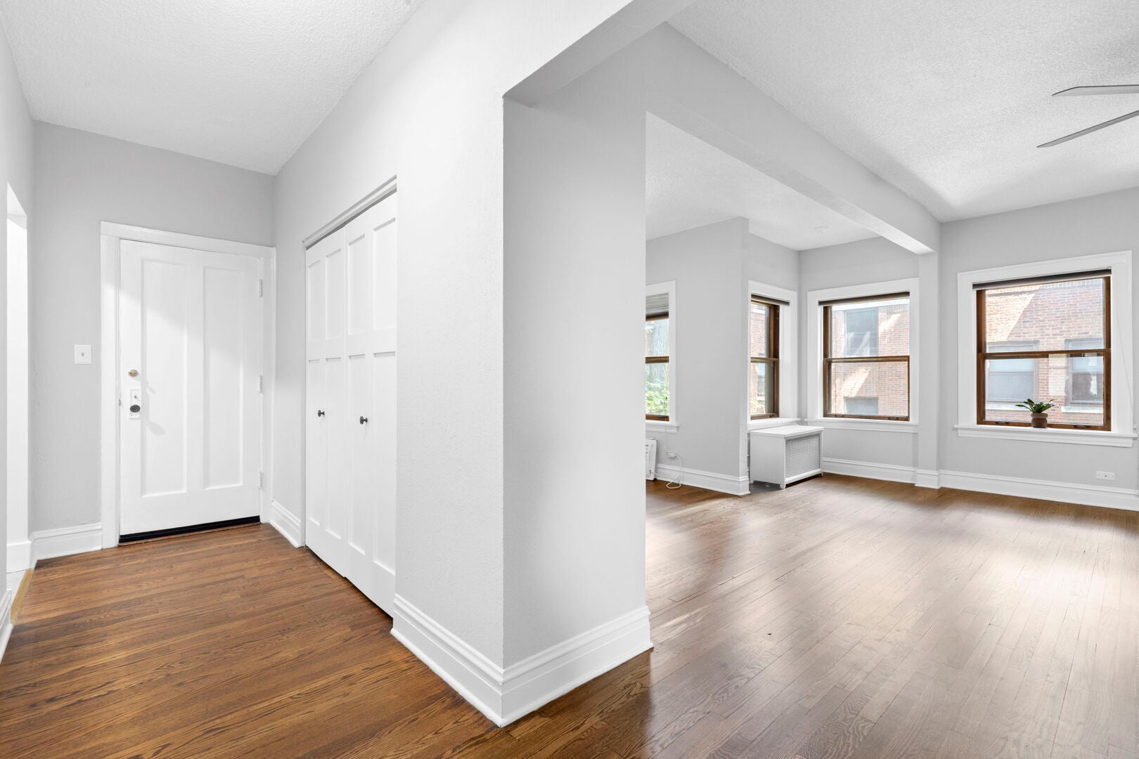 821 Lake Street 2S