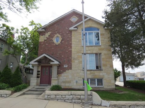 Photo of 308 State Street #1, Lemont, IL 60439 (MLS # 12647574)