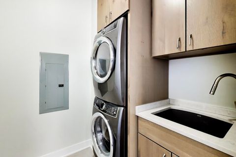 Tiny photo for 360 W Erie Street #5D, Chicago, IL 60654 (MLS # 12588331)