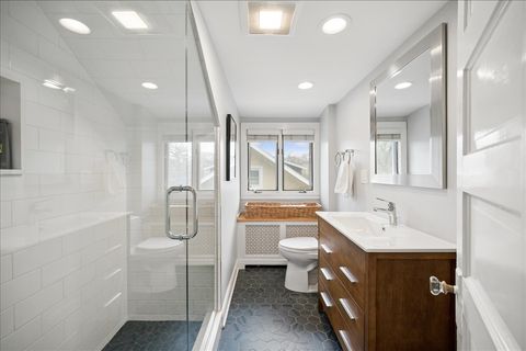 Tiny photo for 838 Lincoln Avenue, Winnetka, IL 60093 (MLS # 12572439)