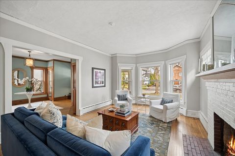 Tiny photo for 838 Lincoln Avenue, Winnetka, IL 60093 (MLS # 12572439)