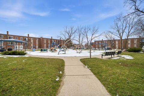 Tiny photo for 110 Klein Creek Court #3C, Carol Stream, IL 60188 (MLS # 12596091)