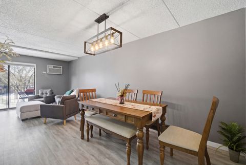 Tiny photo for 110 Klein Creek Court #3C, Carol Stream, IL 60188 (MLS # 12596091)