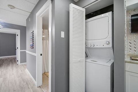 Tiny photo for 110 Klein Creek Court #3C, Carol Stream, IL 60188 (MLS # 12596091)