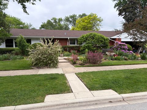 Photo of 8856 Knox Avenue, Skokie, IL 60076 (MLS # 12657084)