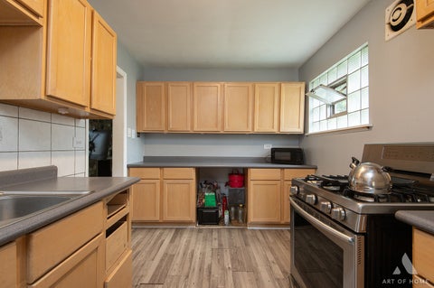Tiny photo for 17057 Park Avenue, Lansing, IL 60438 (MLS # 12740564)