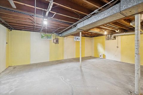 Tiny photo for 33541 N Greentree Road, Grayslake, IL 60030 (MLS # 12440192)