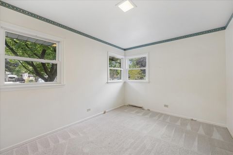 Tiny photo for 33541 N Greentree Road, Grayslake, IL 60030 (MLS # 12440192)