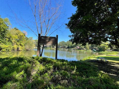 Tiny photo for 33541 N Greentree Road, Grayslake, IL 60030 (MLS # 12440192)
