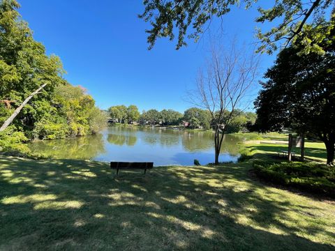 Tiny photo for 33541 N Greentree Road, Grayslake, IL 60030 (MLS # 12440192)