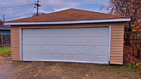 Tiny photo for 283 Paxton Avenue, Calumet City, IL 60409 (MLS # 12527539)