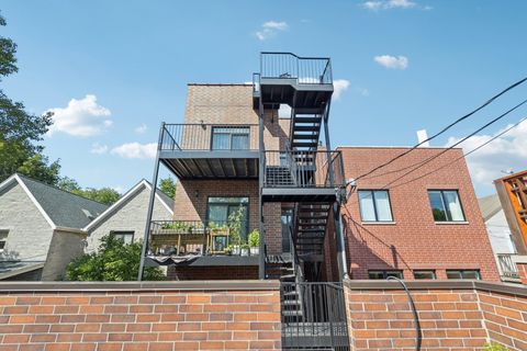 Tiny photo for 2307 N Greenview Avenue #3, Chicago, IL 60614 (MLS # 12476545)